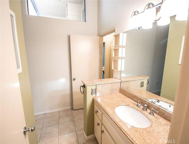 2526 W Macarthur Boulevard Unit J, Santa Ana, California 92704