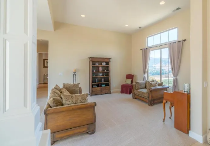 979 Via Rodriguez, San Juan Bautista, California 95045