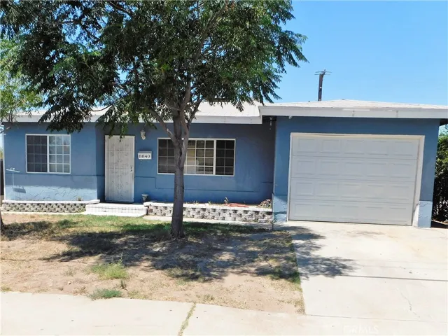8840 Mango Avenue, Fontana, California 92335