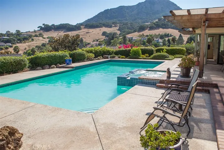977 Pasatiempo Drive, San Luis Obispo, California 93405