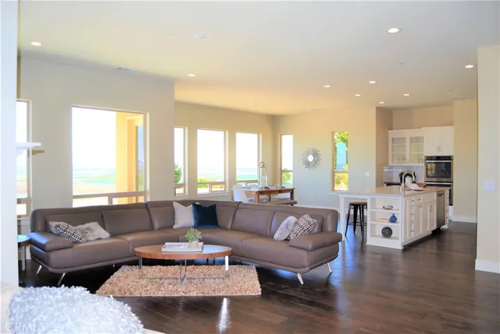 635 Via Mira Valle, Nipomo, California 93444