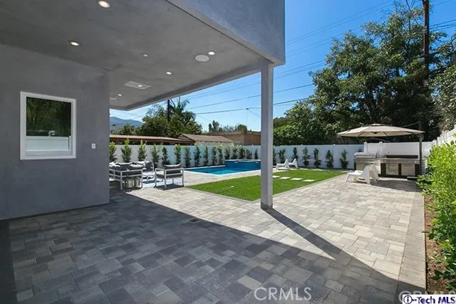 127 N Naomi Street, Burbank, California 91505