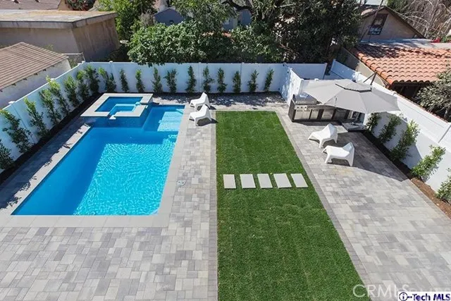 127 N Naomi Street, Burbank, California 91505