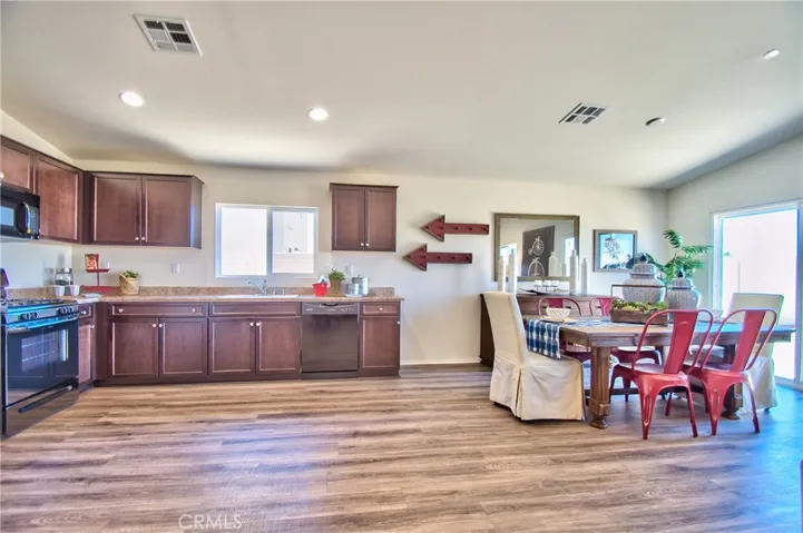 15762 N Horizon Way, Adelanto, California 92301