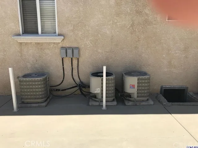 924 Estelle Avenue, Glendale, California 91202
