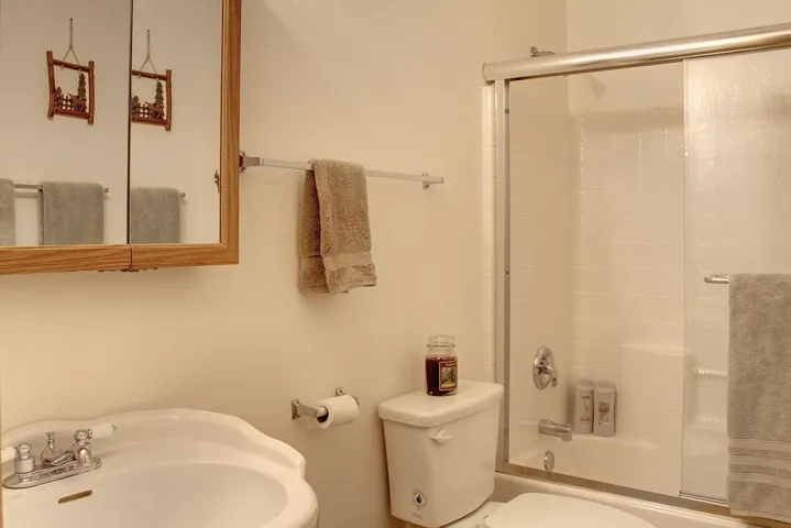 1518 Klamath Road, Big Bear, California 92314