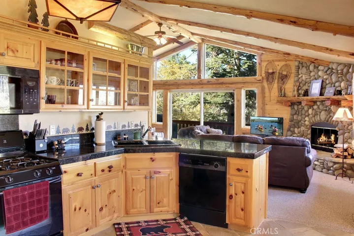 1518 Klamath Road, Big Bear, California 92314