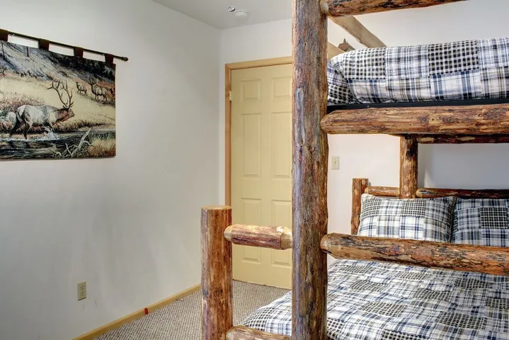 1518 Klamath Road, Big Bear, California 92314