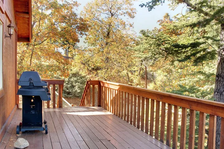 1518 Klamath Road, Big Bear, California 92314