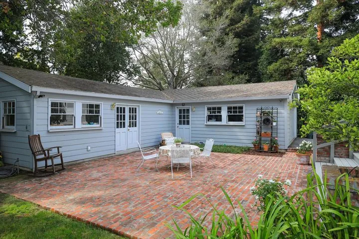 1492 Webster Street, Palo Alto, California 94301