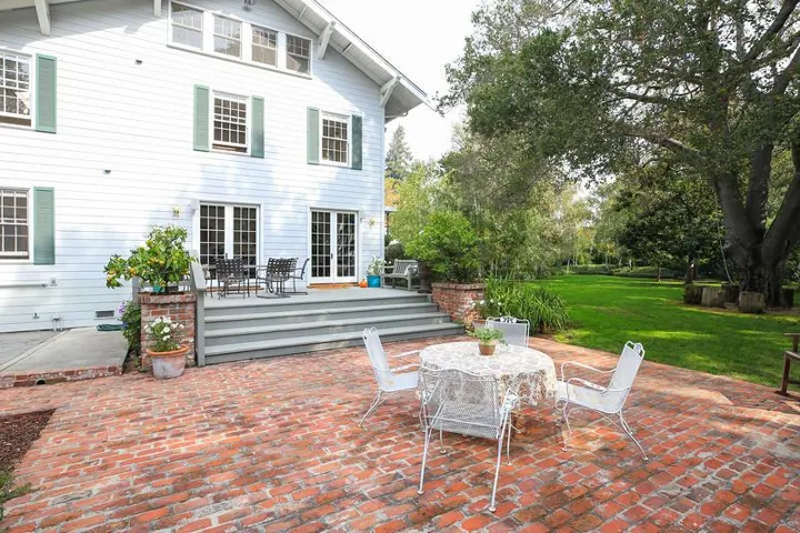 1492 Webster Street, Palo Alto, California 94301