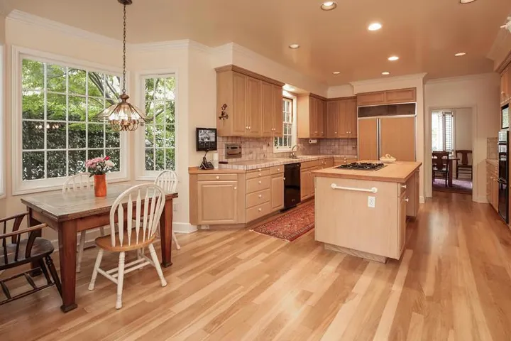 1492 Webster Street, Palo Alto, California 94301