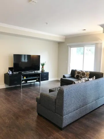 1216 Beacon Avenue, San Mateo, California 94401