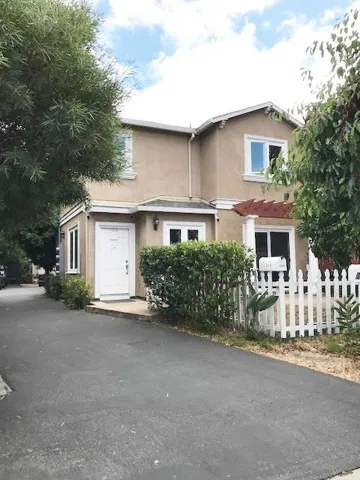 1216 Beacon Avenue, San Mateo, California 94401