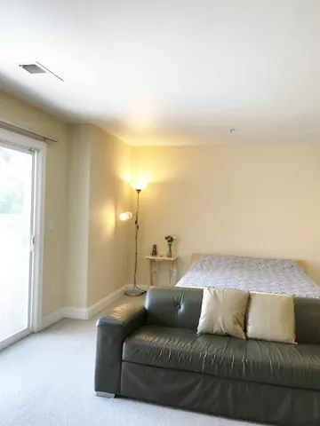 1216 Beacon Avenue, San Mateo, California 94401
