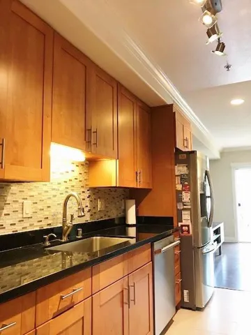 1216 Beacon Avenue, San Mateo, California 94401