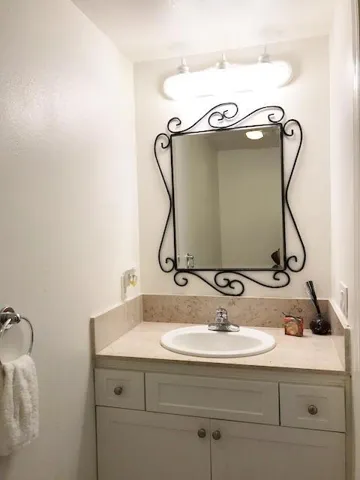 1216 Beacon Avenue, San Mateo, California 94401