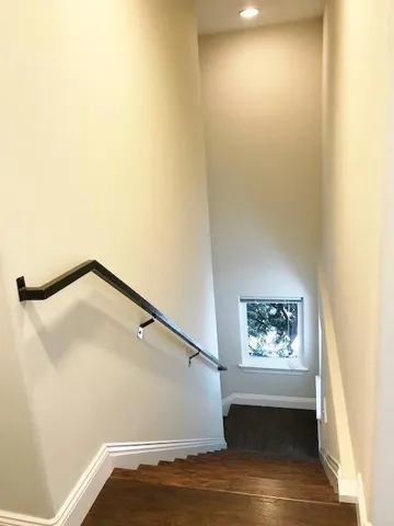 1216 Beacon Avenue, San Mateo, California 94401