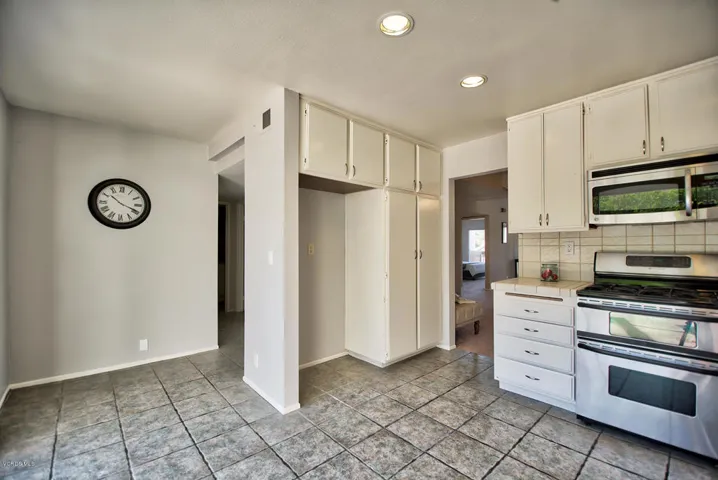 Kitchen 3