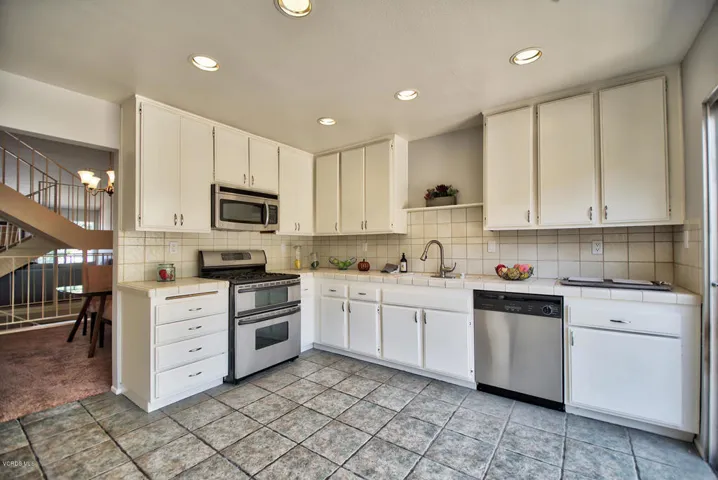 Kitchen 2