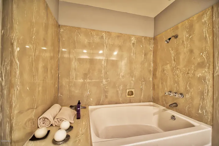Master Bathroom 4
