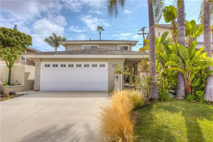 1113 Ridgecrest Circle, Costa Mesa, California 92627