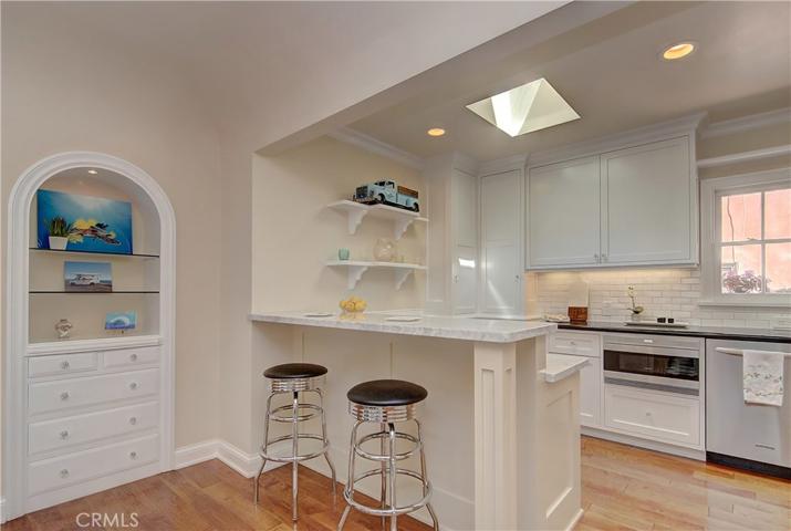 Even the chef can be part of the action here...but won't want to leave this awesome kitchen!