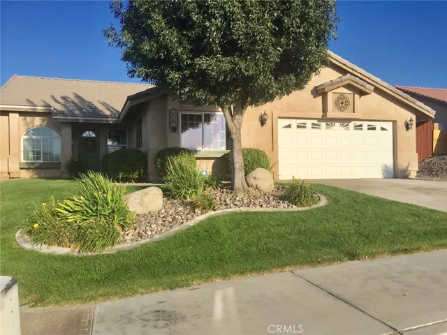 13087 Cypress Avenue, Victorville, California 92395