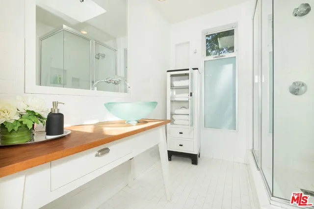 8478 Brier Drive, Los Angeles, California 90046