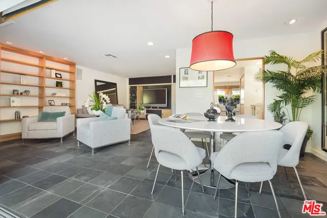 8478 Brier Drive, Los Angeles, California 90046