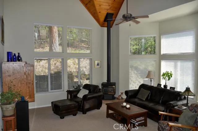 39806 Cedar Vista Road, Bass Lake, California 93604