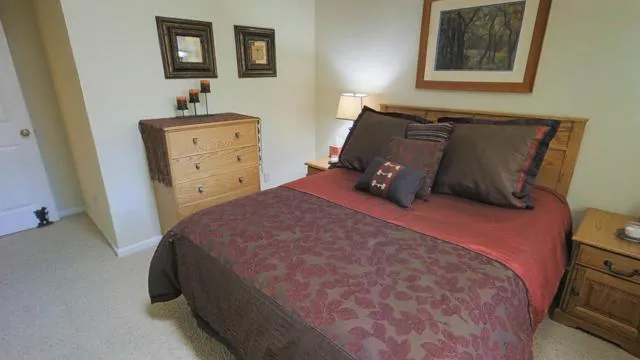 39806 Cedar Vista Road, Bass Lake, California 93604
