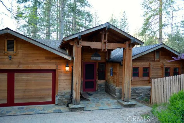 55266 Lake View Drive, Bass Lake, California 93604