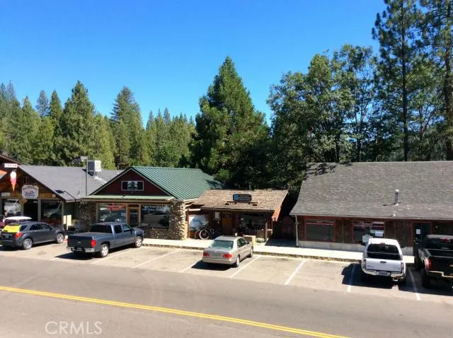 54362 North Shore 432 Road, Bass Lake, California 93604