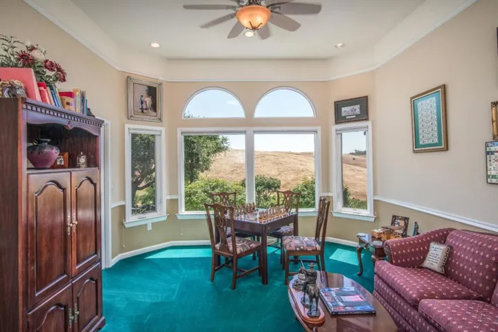 2600 Geneil Court, Hollister, California 95023