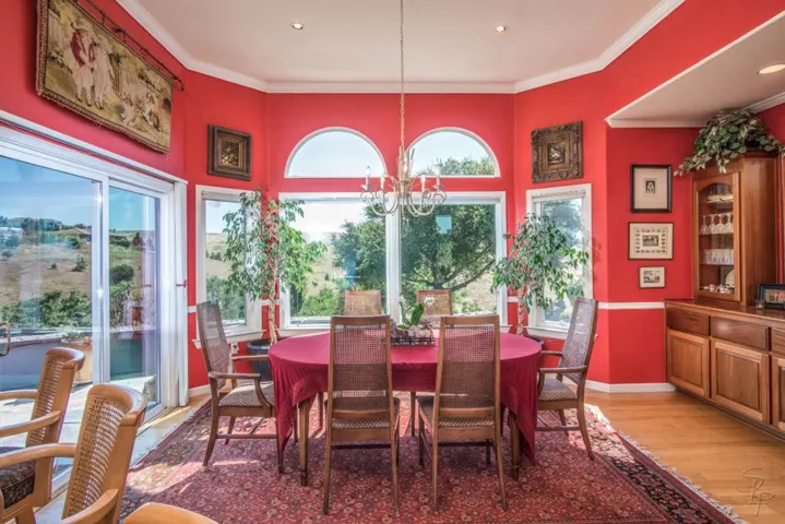 2600 Geneil Court, Hollister, California 95023