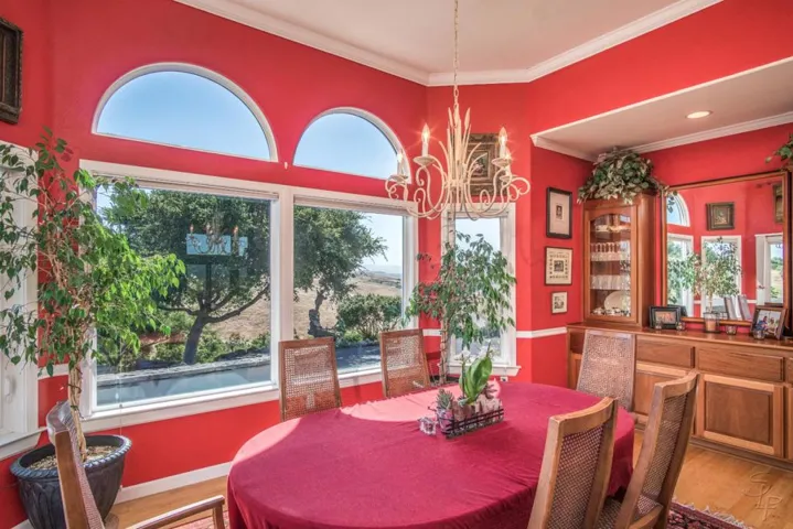 2600 Geneil Court, Hollister, California 95023