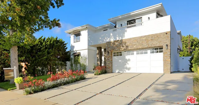 7708 Henefer Avenue, Los Angeles, California 90045