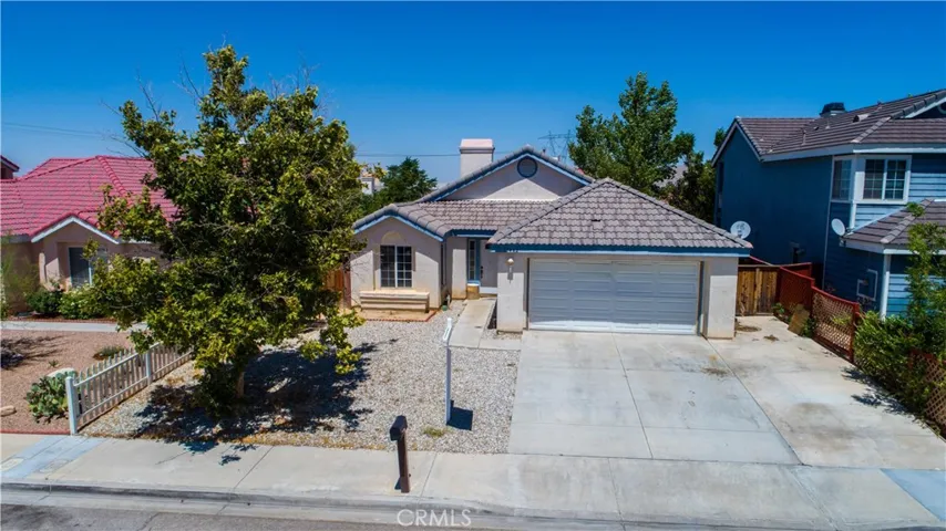 15462 Doheny Lane, Victorville, California 92394