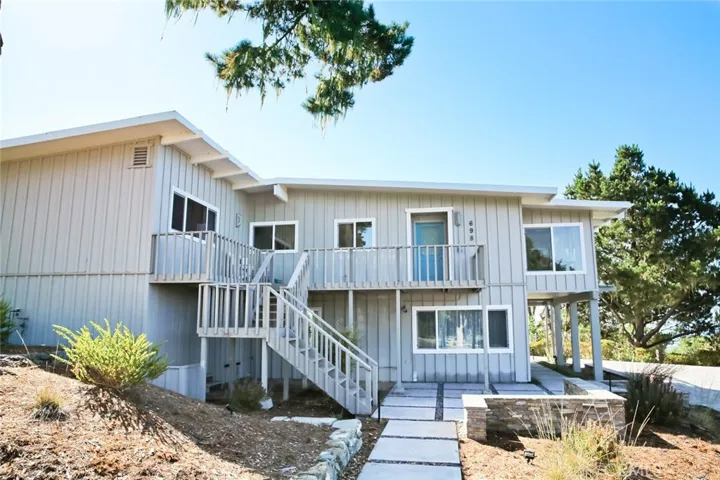 698 Drake Street, Cambria, California 93428