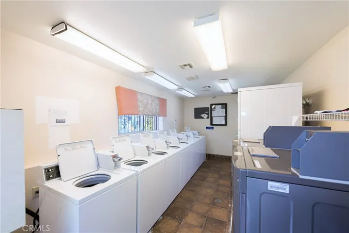 There are plenty of washers and dryers for all.