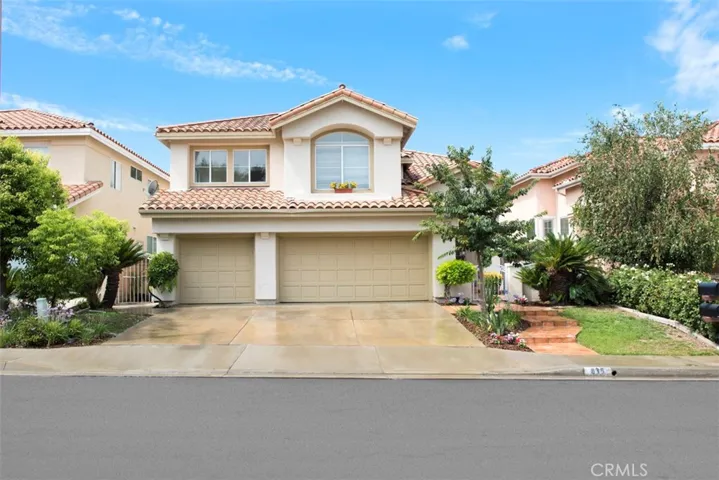 Come see 835 S Parkglen Place!