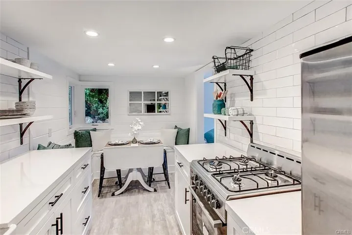 31688 Jewel Avenue, Laguna Beach, California 92651