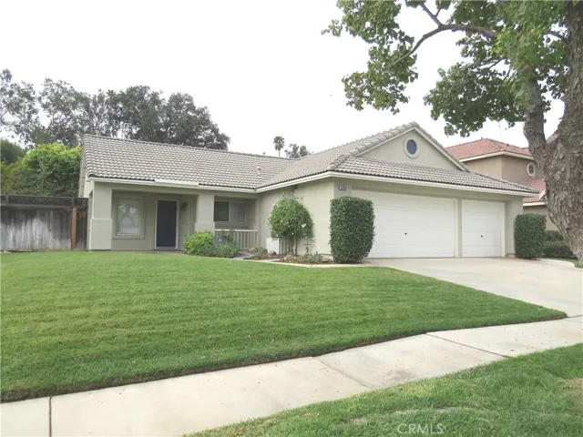 1258 Taft Lane, Corona, California 92881