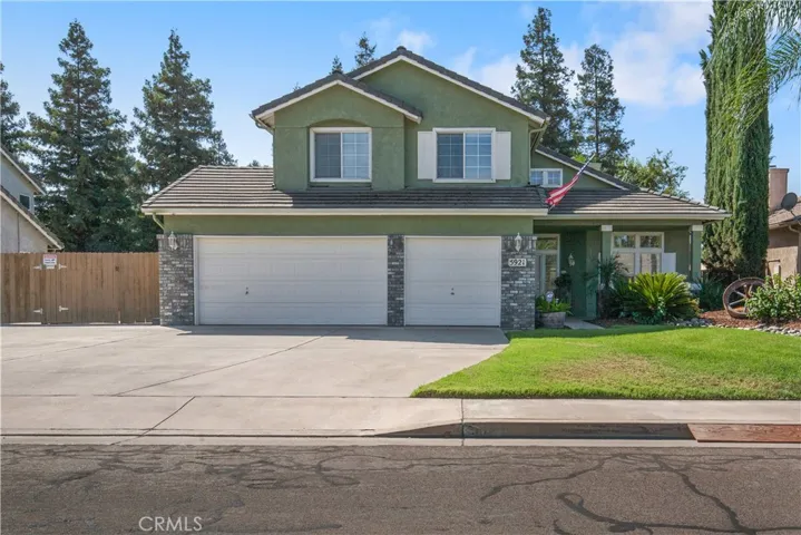 5921 W Monte Verde Avenue, Visalia, California 93277