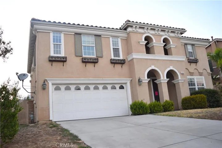 6050 Lily Rock Drive, Fontana, California 92336