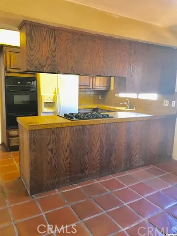 1108 Alma Street, Glendale, California 91202