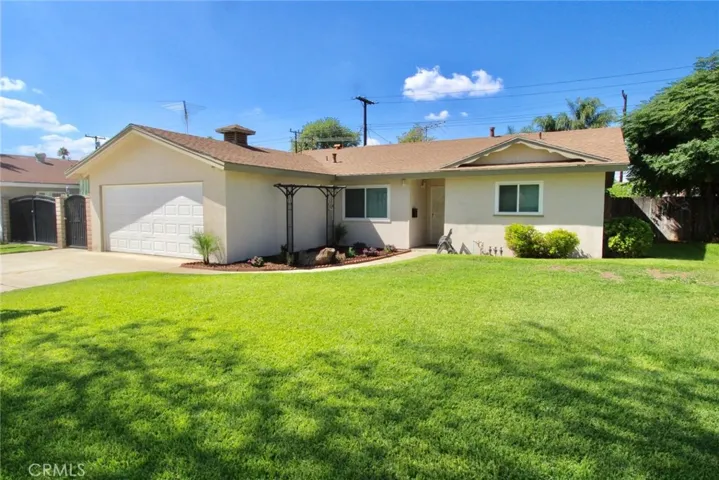 8745 San Vicente Avenue, Riverside, California 92503