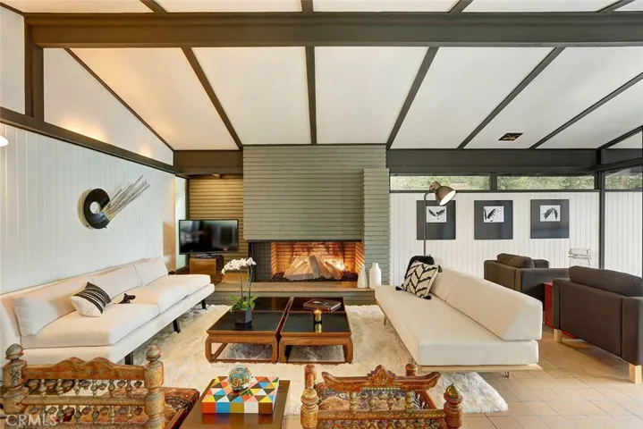 1601 Rising Glen Road, West Hollywood, California 90069
