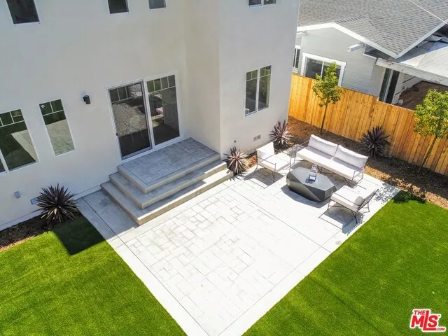 Aerial view of backyard patio - Perfect for Entertaining